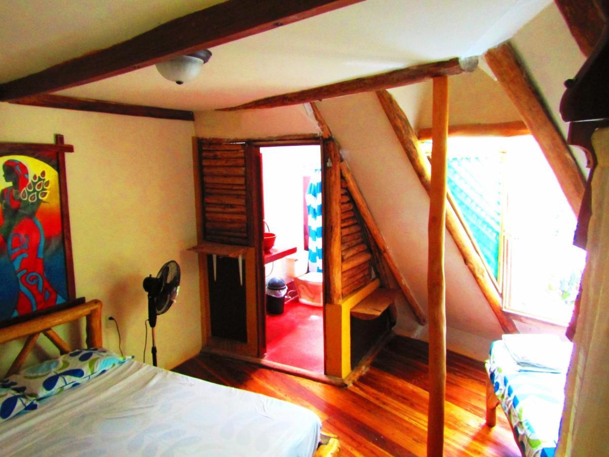 Bed and Breakfast Se Ua Manzanillo  Esterno foto